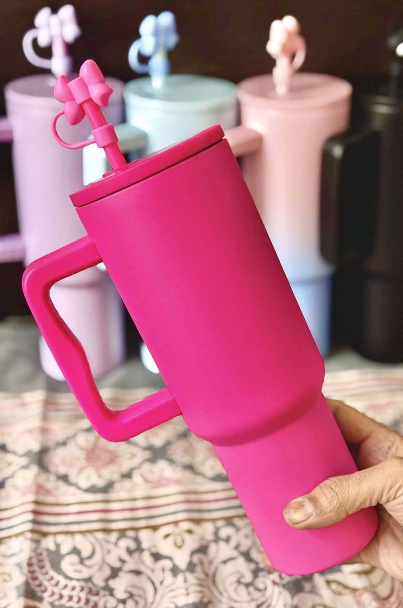 Insulated Tumblers with Handle & Straw 1200 ml - Image 5