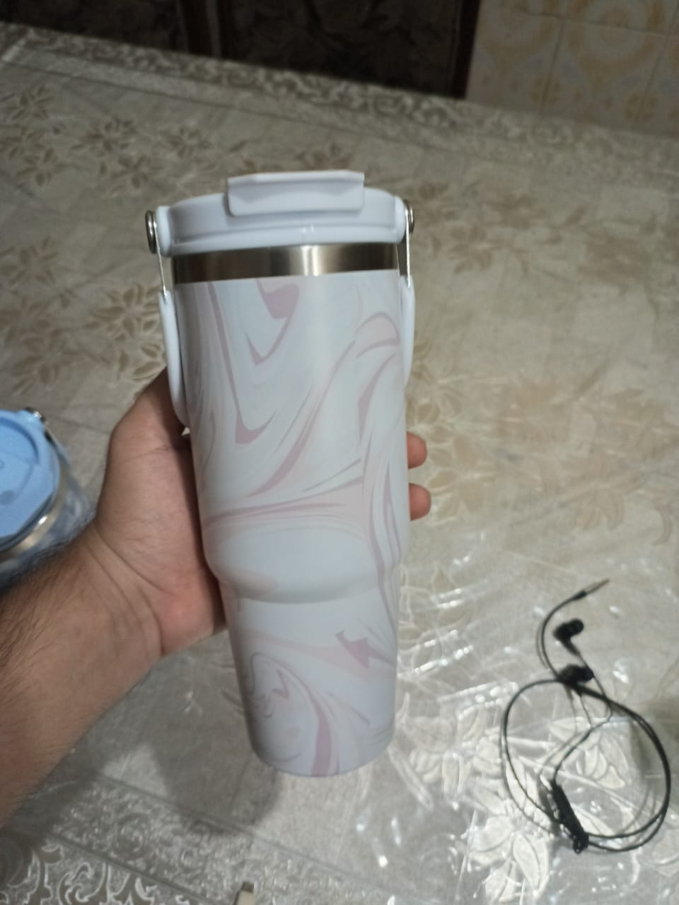 Strawsip Insulated Tumbler with Handle & Straw - Image 11