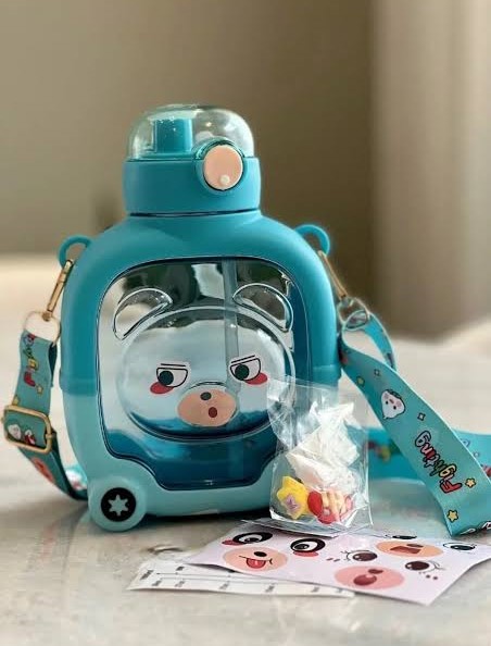 Cute Cartoon Water Bottle with Handle and Straw 1000 ml - Image 3